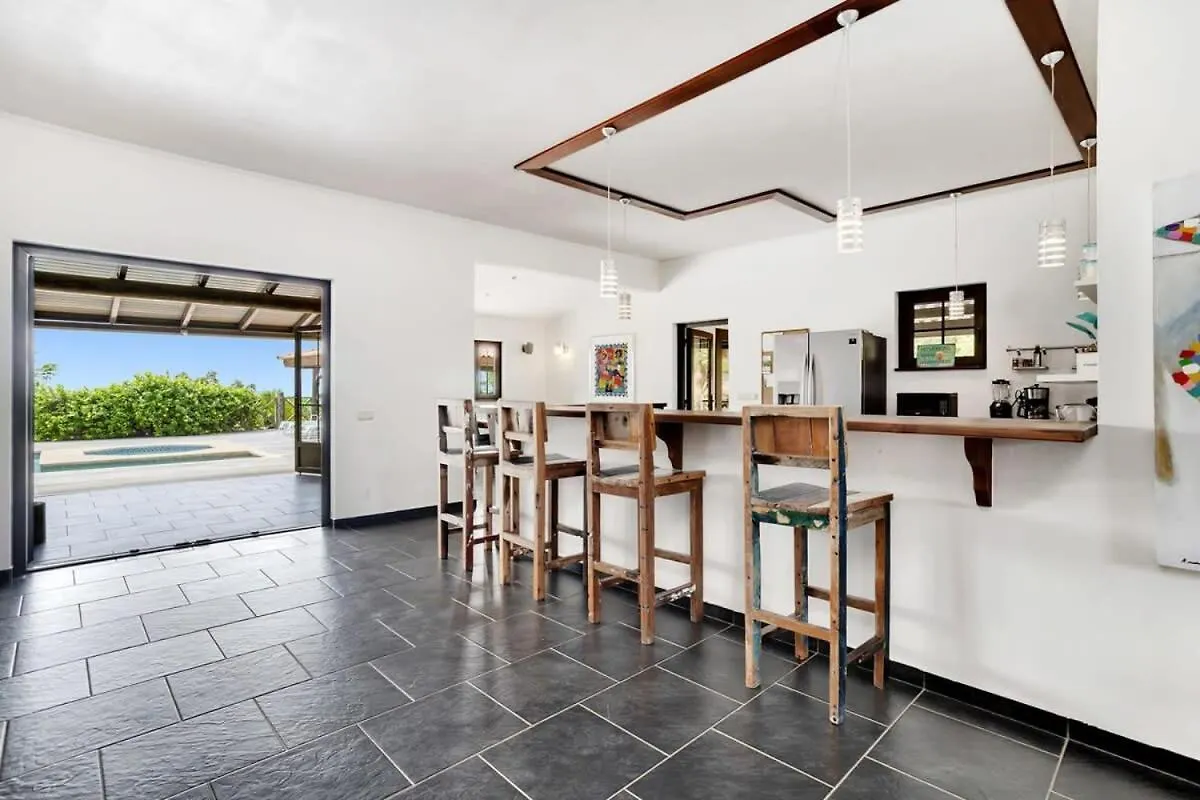 Villa Kromboon With An Amazing Sea View 크랄렌데이크